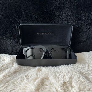 Brand new authentic Versace sunglasses